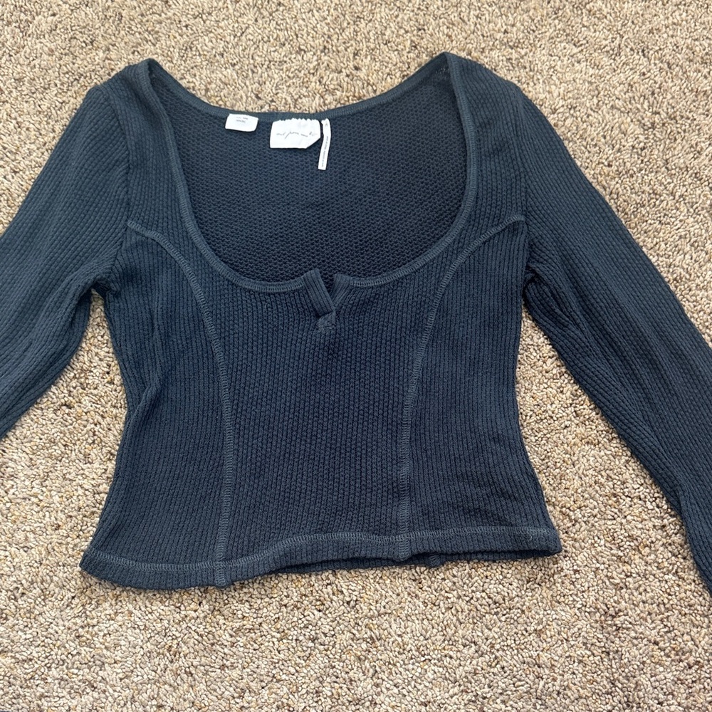 NWOT Urban Outfitters OFU Women's Black Grey Long Sleeve Top Henley Size M